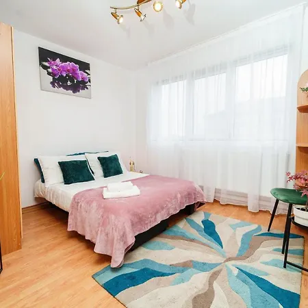 Dionysos Family - Un Refugiu Urban Apartment *
